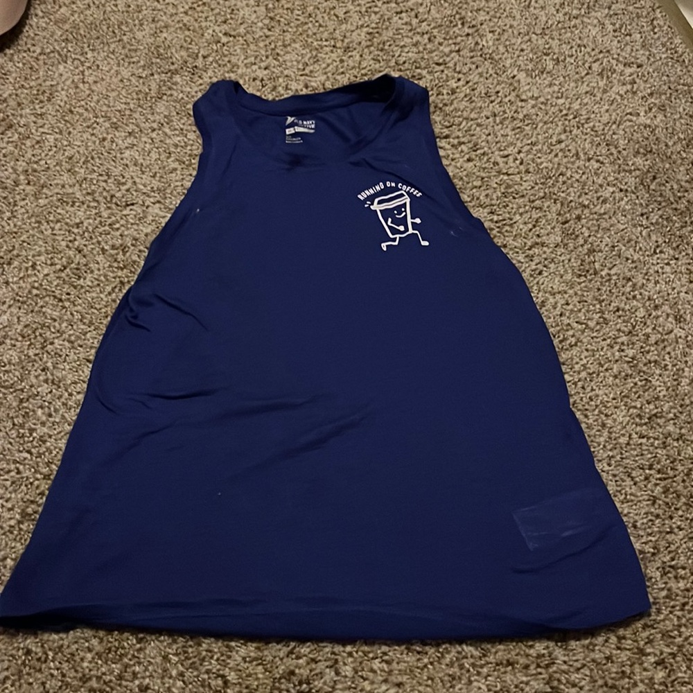 Old navy active tank - running on coffee